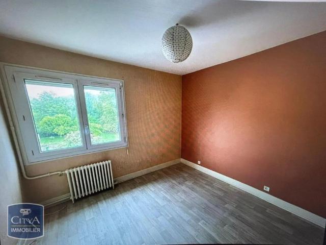 Appartement à louer 3 pièces 73.15m²