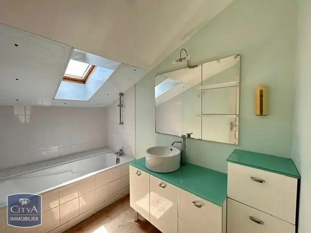 Appartement à louer 3 pièces 73.19m²