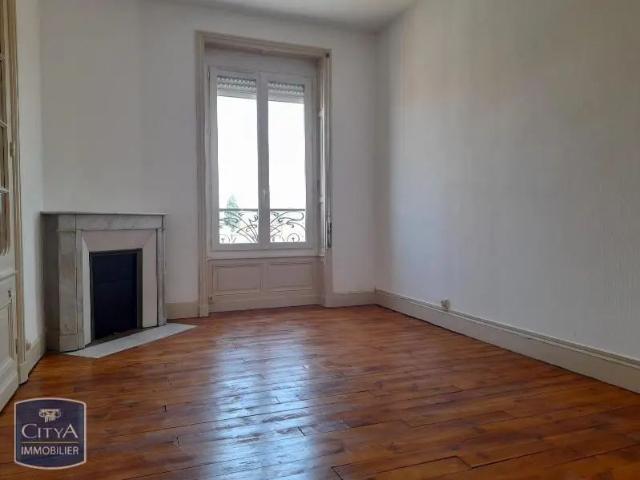 Appartement à louer 3 pièces 73.76m²