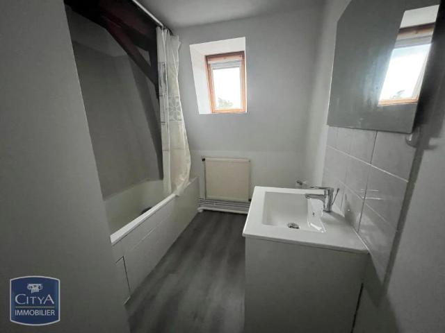 Appartement à louer 3 pièces 73.77m²