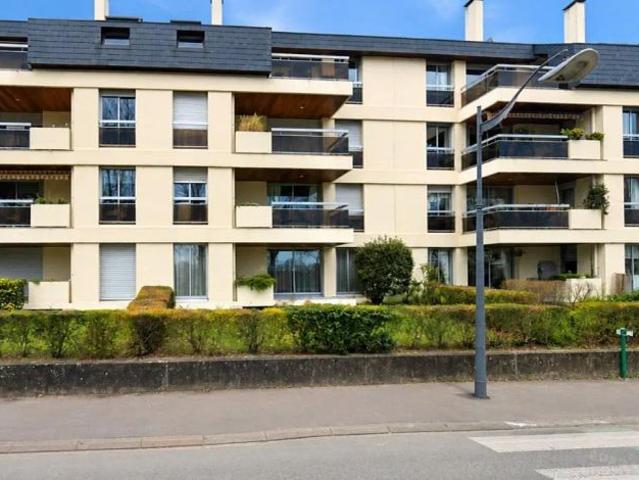 Appartement à louer 3 pièces 73.72m²