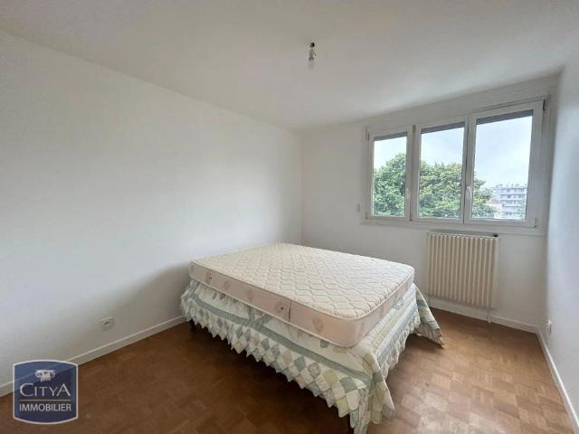 Appartement à louer 3 pièces 73m²