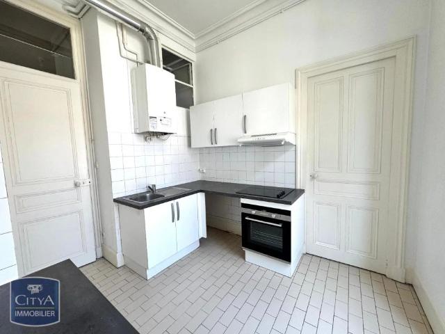 Appartement à louer 3 pièces 85.06m²