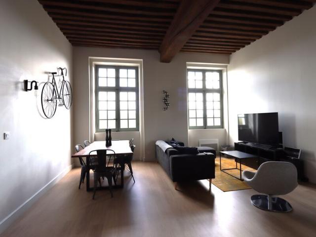 Appartement à louer 3 pièces • 85,41 m2 Mâcon
