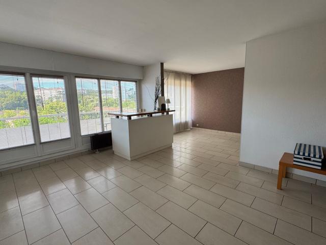 Appartement à louer 3 pièces 85,88 m