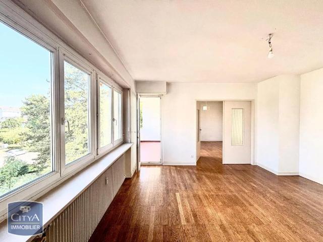 Appartement à louer 3 pièces 85.81m²