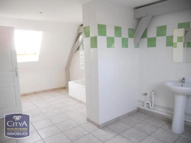 Appartement à louer 3 pièces 85.8m²