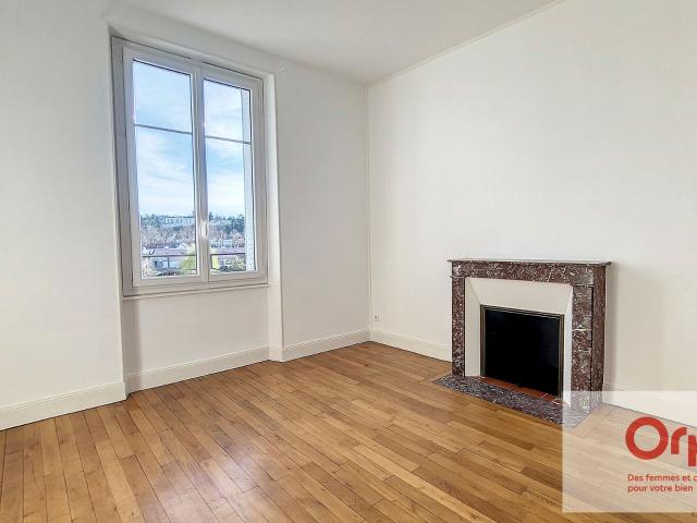 Appartement à louer 3 pièces 86,70 m