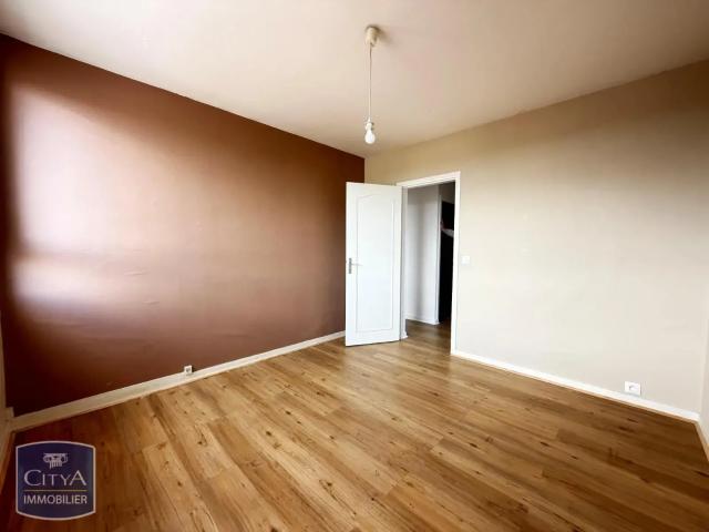 Appartement à louer 3 pièces 87.96m²