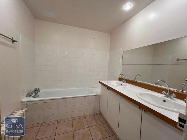 Appartement à louer 3 pièces 88.26m²