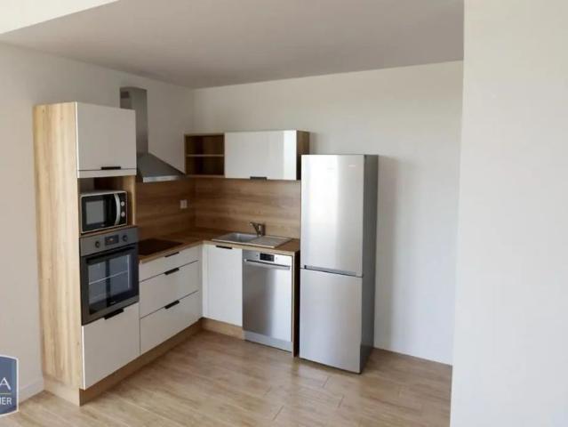 Appartement à louer 3 pièces 89m²