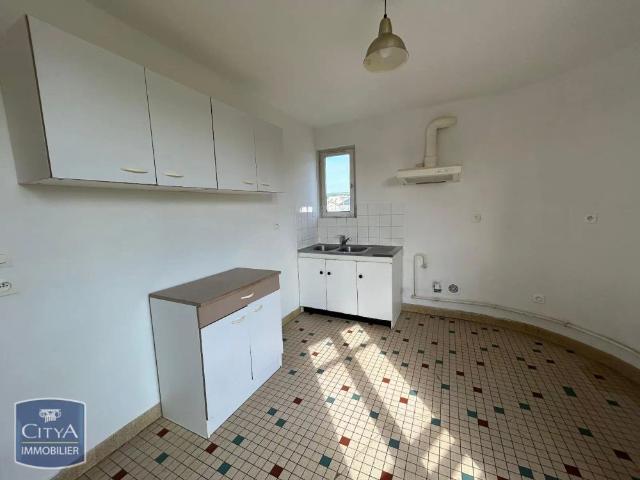 Appartement à louer 3 pièces 81.55m²