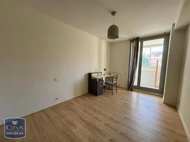 Appartement à louer 3 pièces 81.74m²