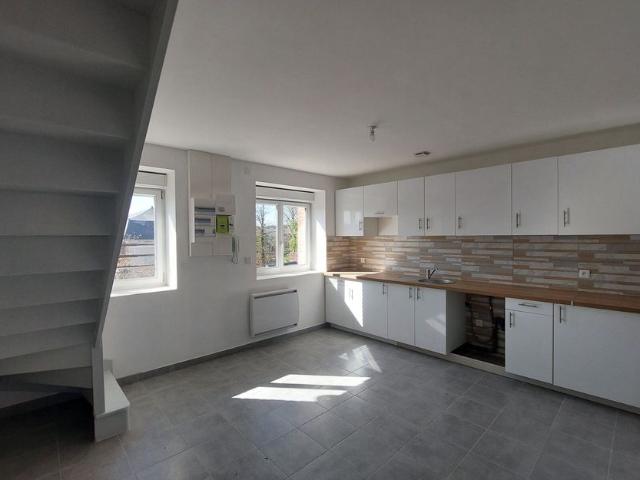 Appartement à louer 3 pièces • 81,88 m2 Rugles