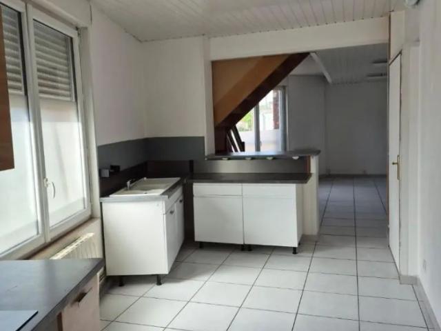 Appartement à louer 3 pièces 82.01m²