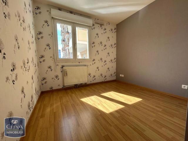Appartement à louer 3 pièces 83.17m²