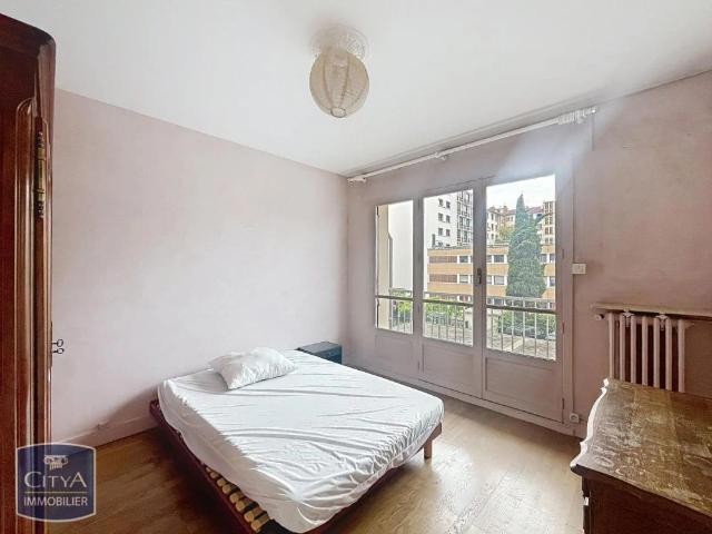 Appartement à louer 3 pièces 83.39m²