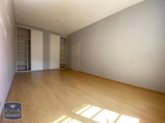 Appartement à louer 3 pièces 96.39m²