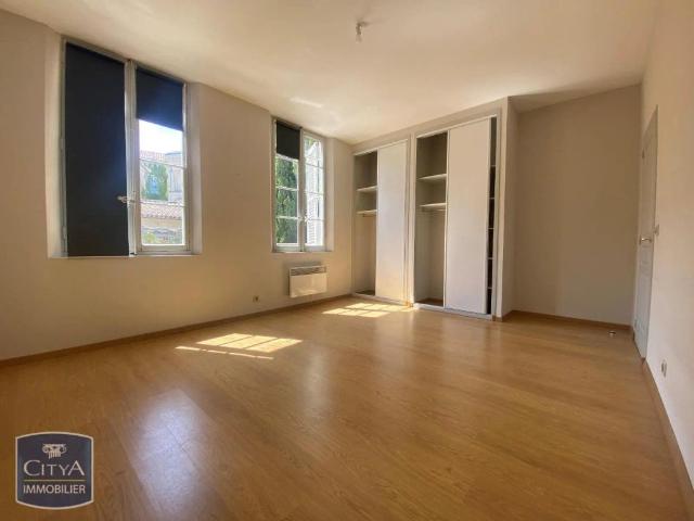 Appartement à louer 3 pièces 96.39m²