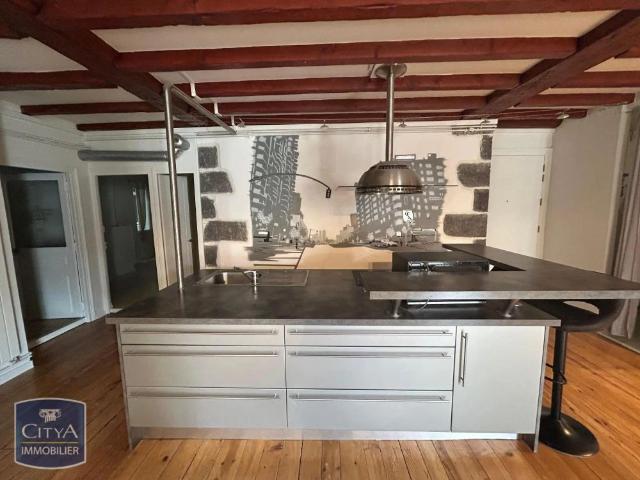 Appartement à louer 3 pièces 96.65m²