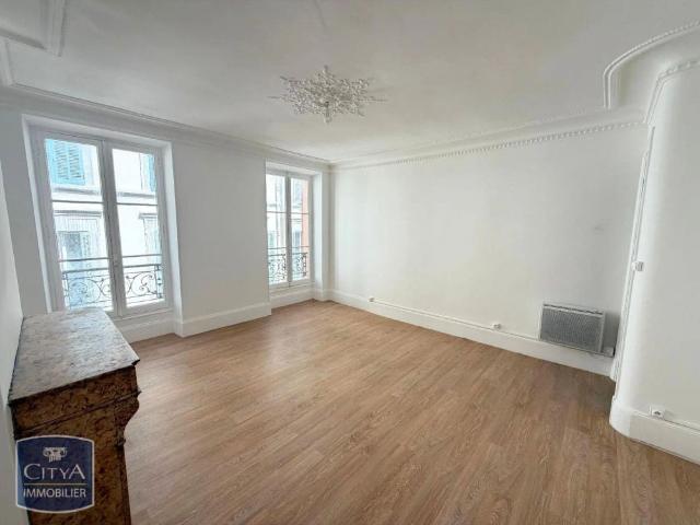 Appartement à louer 3 pièces 98.15m²