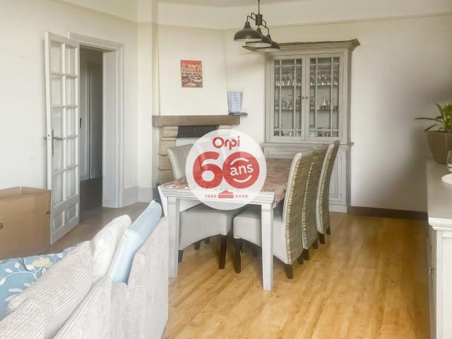 Appartement à louer 3 pièces 99 m