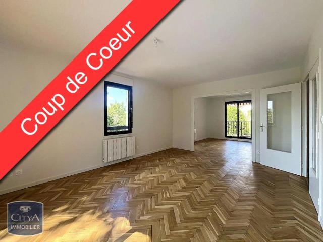 Appartement à louer 3 pièces 90.6m²