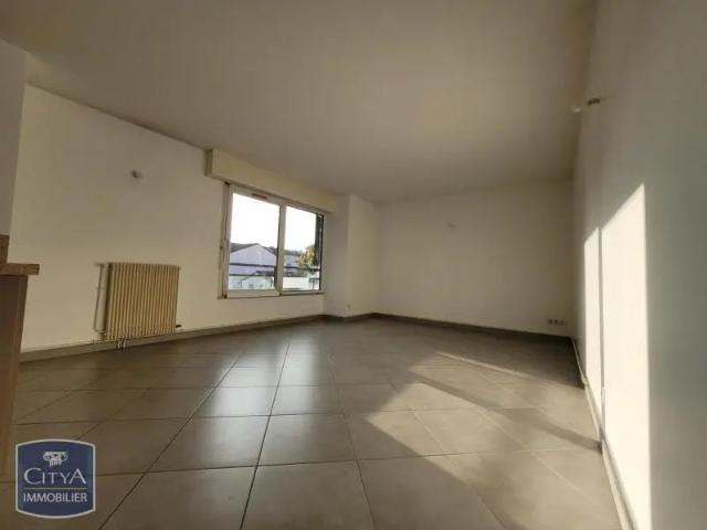 Appartement à louer 3 pièces 90.85m²