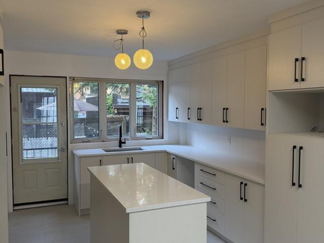 Appartement à Louer 4419 ave Charlemagne, Rosemont/La Petite Patrie Montréal 9 photos | Logis Québec