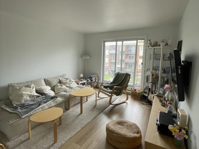 Appartement à Louer 465 48e rue ouest, Charlesbourg Québec 16 photos | Logis Québec