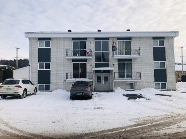 Appartement à Louer 47, rue Léveillé, Rivière du Loup 8 photos | Logis Québec