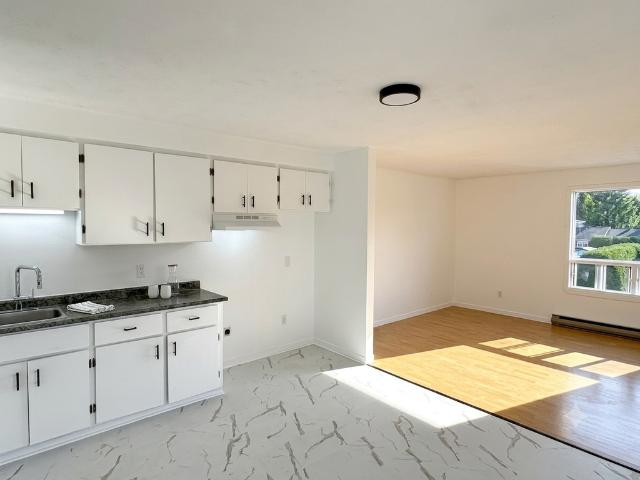 Appartement à Louer 485 Élie, Magog 5 photos | Logis Québec