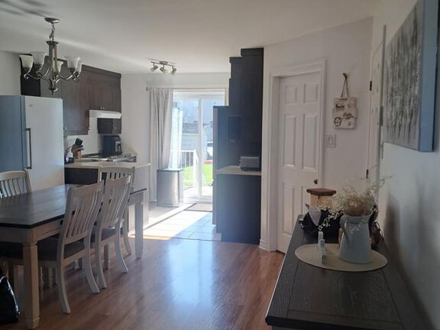 Appartement à Louer 499 505 rue Saint Isidore, Saint Lin/Laurentides 15 photos | Logis Québec