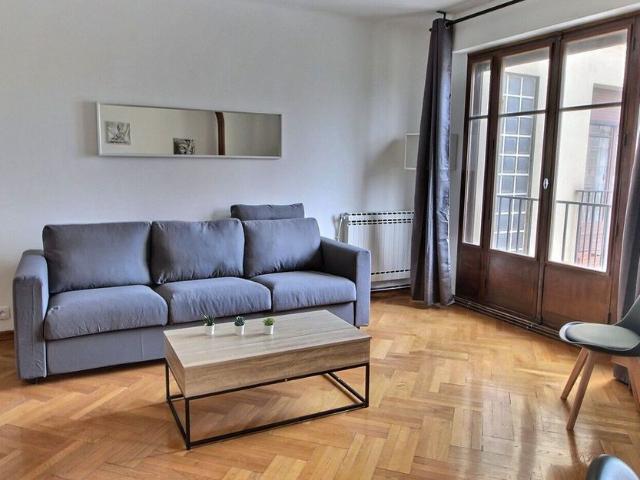 Appartement à louer 4 pièces • Marseille 5