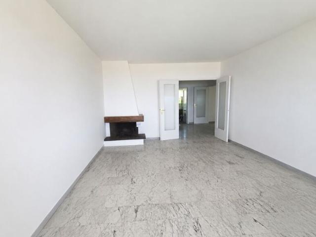 Appartement à louer 4 pièces • Nice