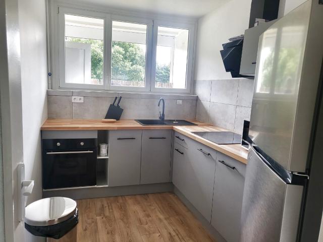 Appartement à louer, 4 pièces Amiens 80000