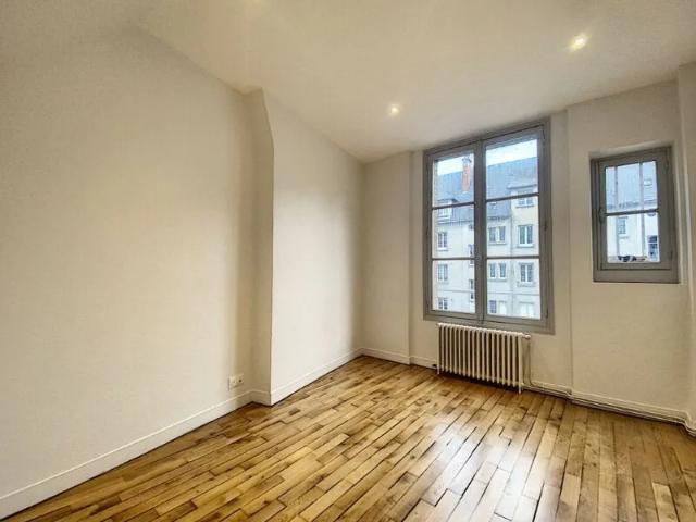 Appartement à louer 4 pièces • Blois