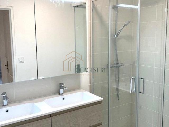 Appartement à louer, 4 pièces BOURGES 18000
