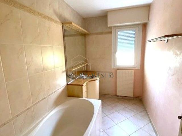 Appartement à louer, 4 pièces BOURGES 18000