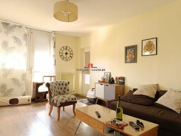 Appartement à louer à Rue Roger Blouin - Cave