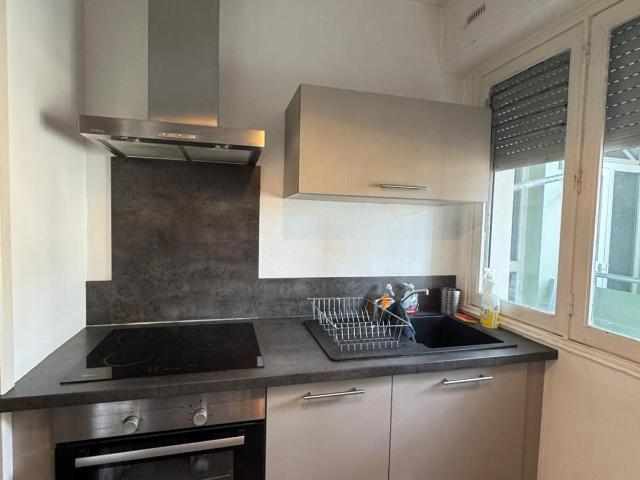 Appartement à louer, 4 pièces Grenoble 38000