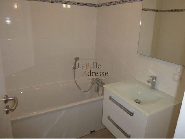 Appartement à louer, 4 pièces La Madeleine 59110