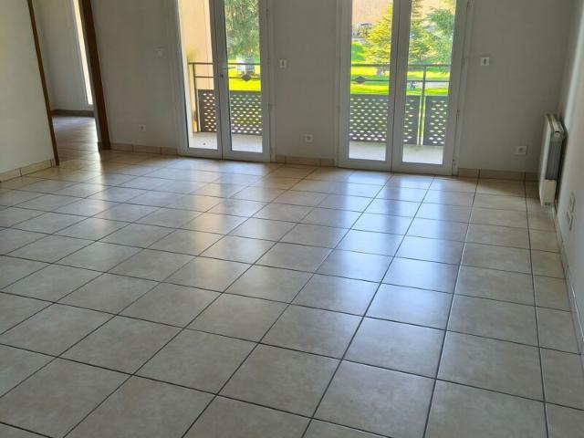 Appartement à louer 4 pièces • La Ferté sous Jouarre