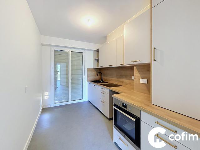Appartement à louer, 4 pièces PAU 64000