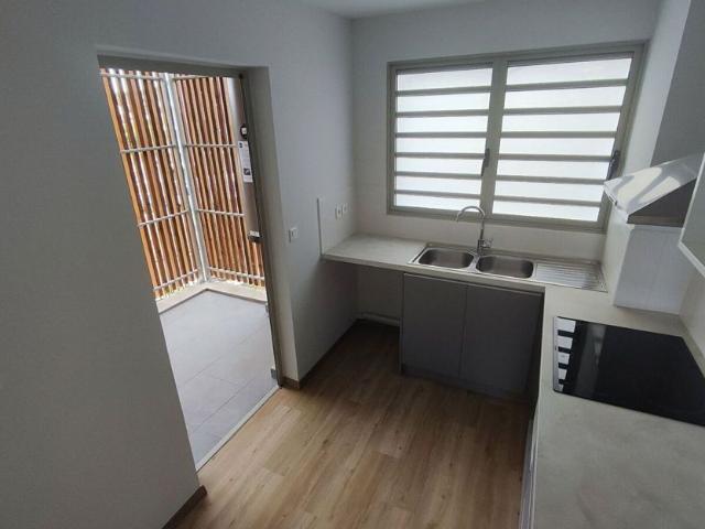 Appartement à louer 4 pièces • Saint Paul