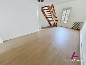 Appartement à louer, 4 pièces Talence 33400