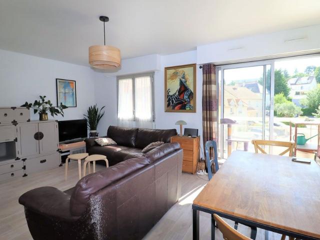 Appartement à louer 4 pièces • Viroflay