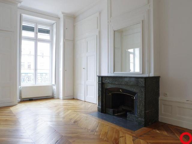 Appartement à louer 4 pièces • 180 m2 Lyon 5