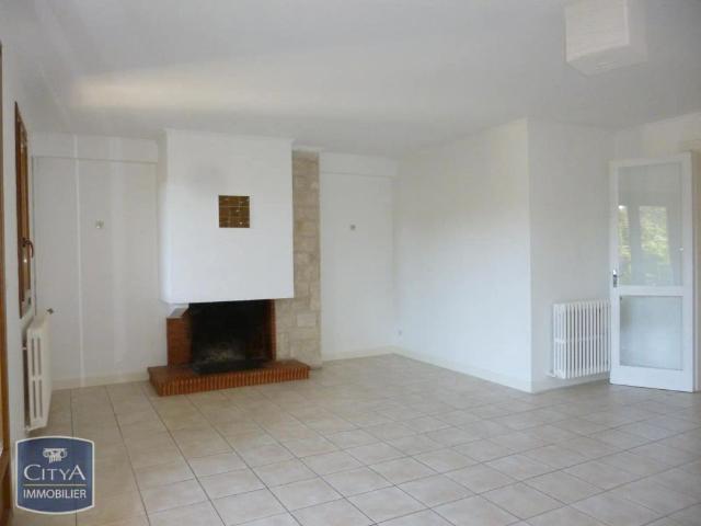 Appartement à louer 4 pièces 103.49m²