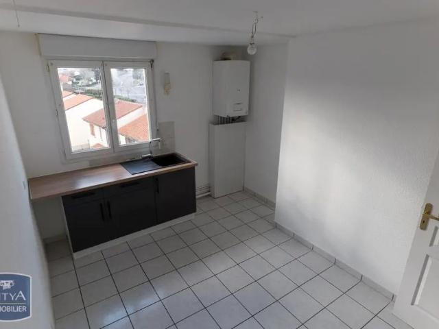 Appartement à louer 4 pièces 103.8m²